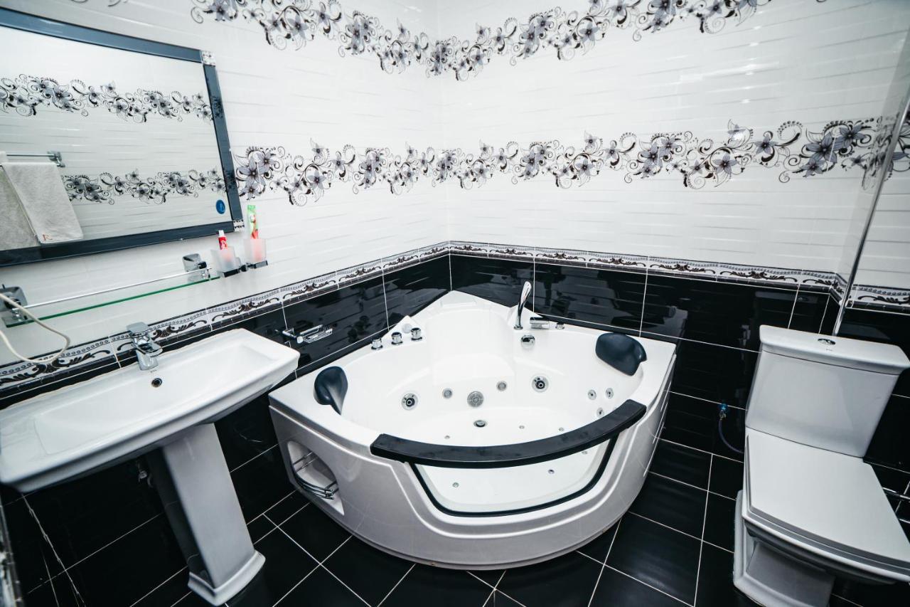 Buyuk Ipak Yo'Li Hotel 나망간 외부 사진