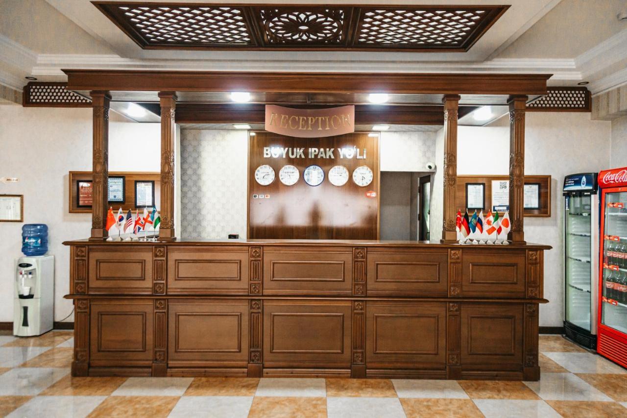 Buyuk Ipak Yo'Li Hotel 나망간 외부 사진