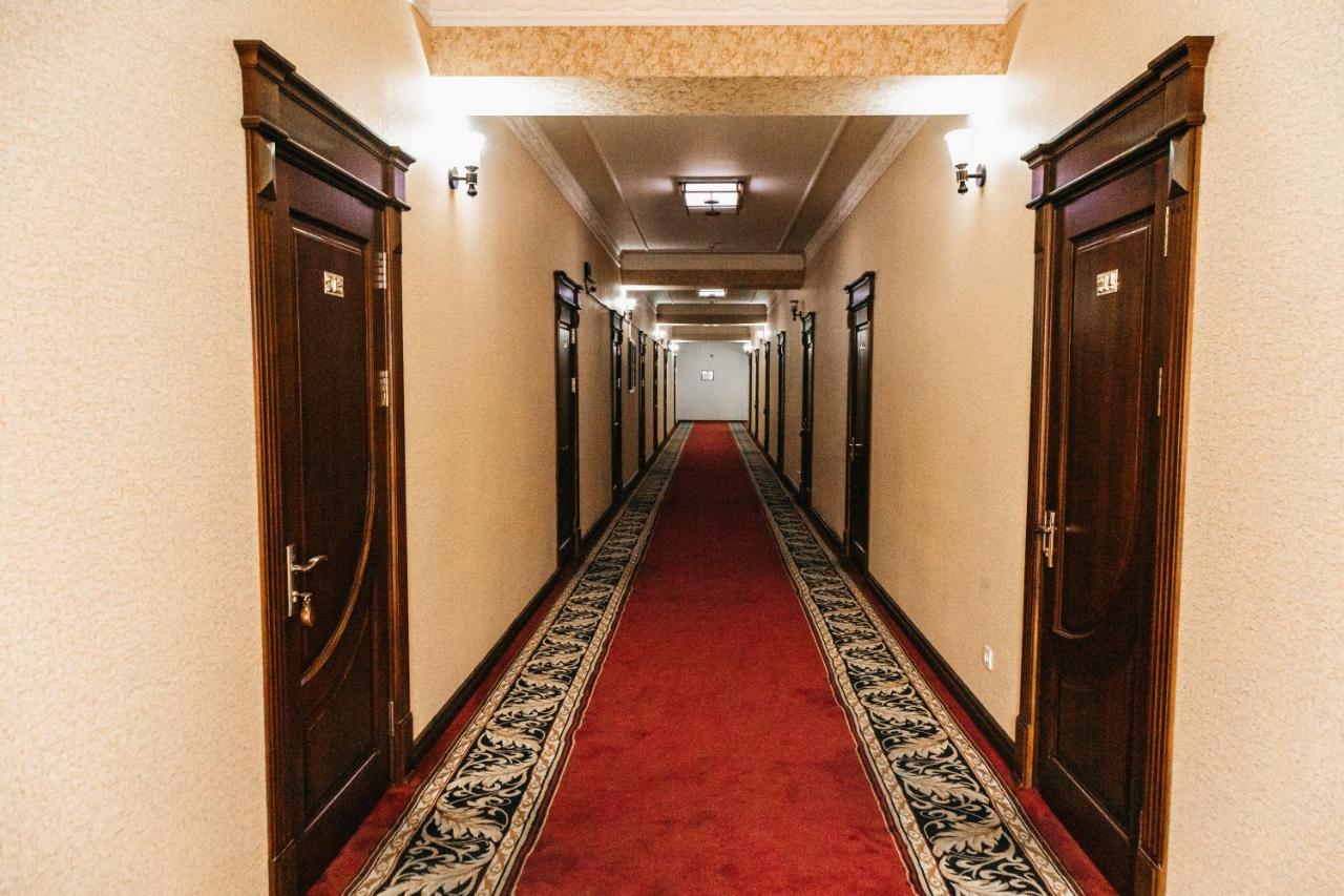 Buyuk Ipak Yo'Li Hotel 나망간 외부 사진