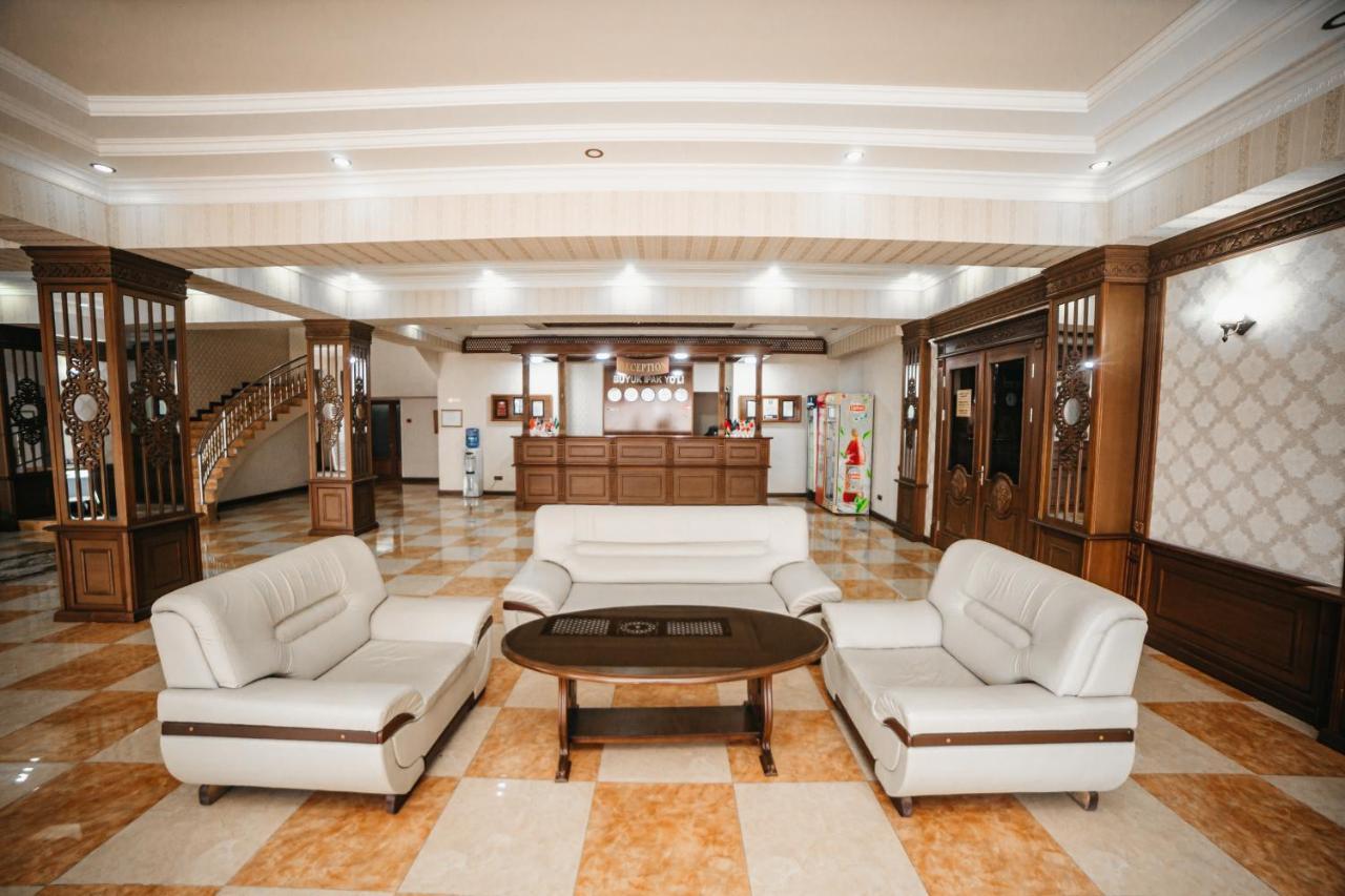 Buyuk Ipak Yo'Li Hotel 나망간 외부 사진