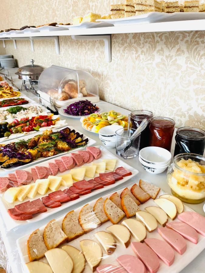 Buyuk Ipak Yo'Li Hotel 나망간 외부 사진
