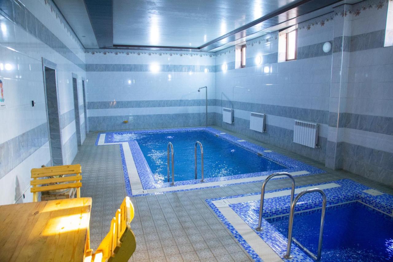 Buyuk Ipak Yo'Li Hotel 나망간 외부 사진