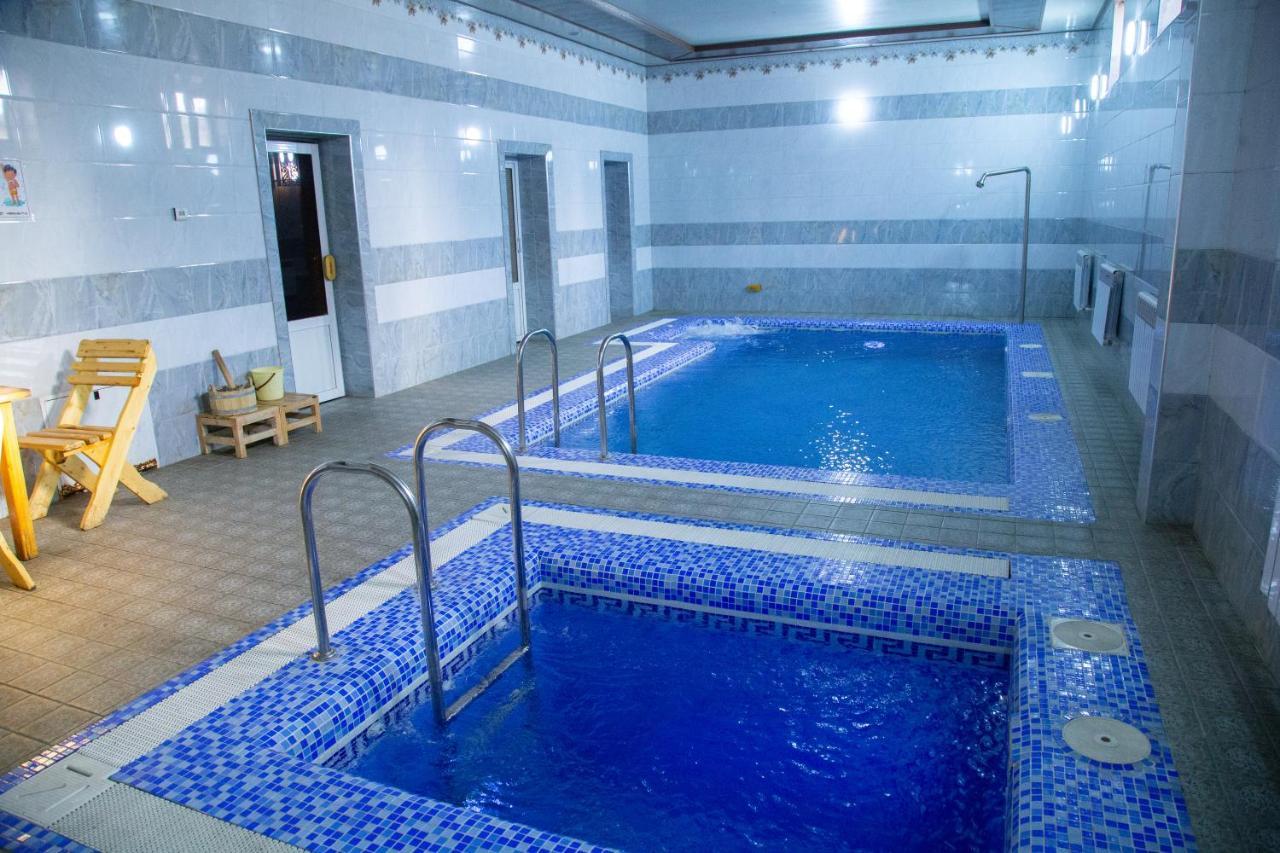 Buyuk Ipak Yo'Li Hotel 나망간 외부 사진