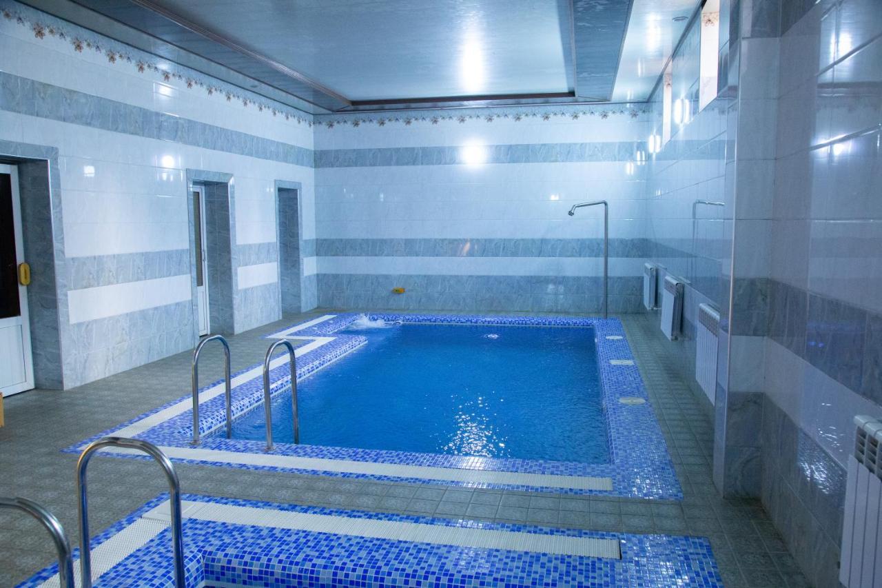 Buyuk Ipak Yo'Li Hotel 나망간 외부 사진