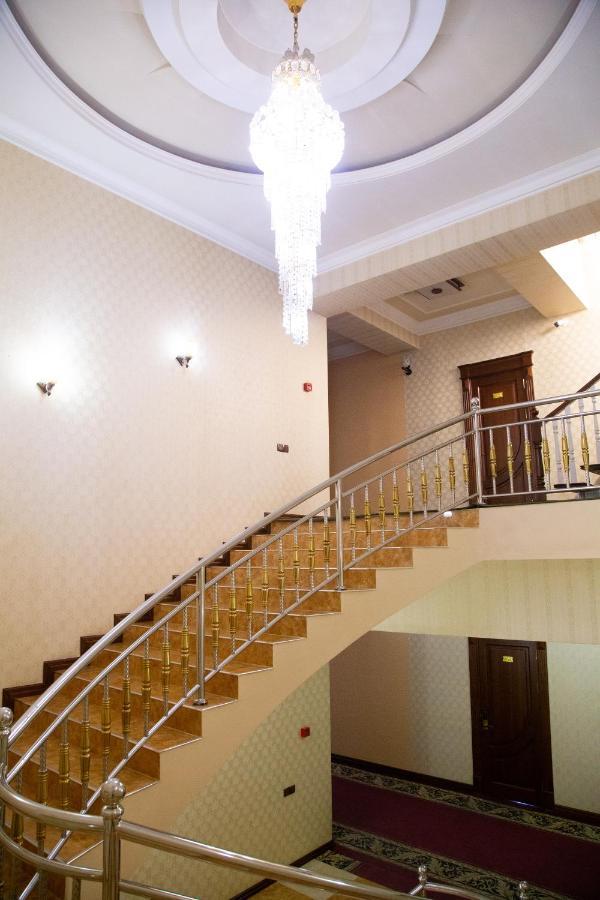 Buyuk Ipak Yo'Li Hotel 나망간 외부 사진